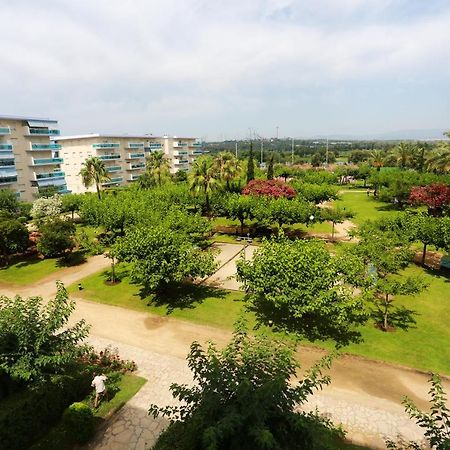 Los Juncos De Pineda Park Salou Eksteriør billede