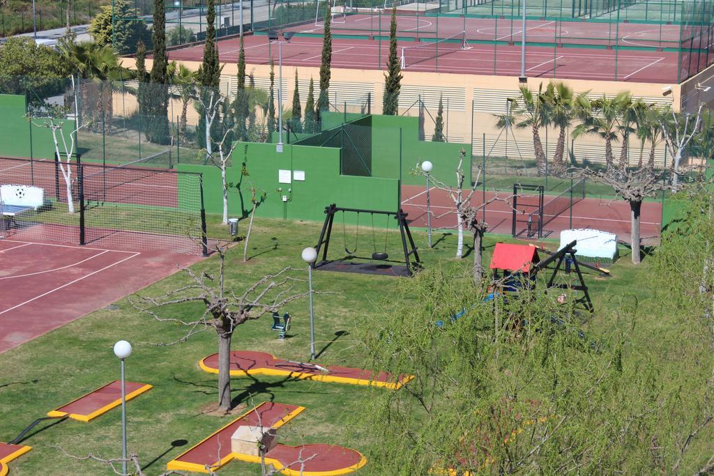 Los Juncos De Pineda Park Salou Eksteriør billede
