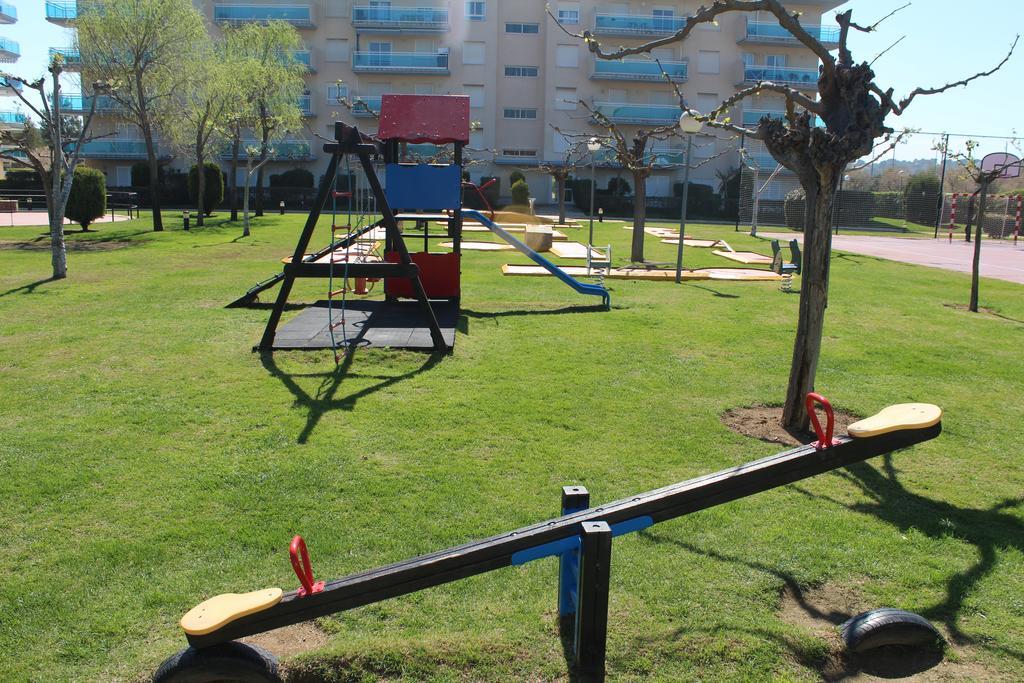 Los Juncos De Pineda Park Salou Eksteriør billede